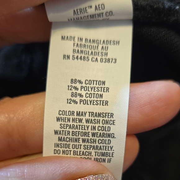 New Aerie Black Distressed Elastic Waistband Jean Shorts Size Medium - Picture 8 of 9